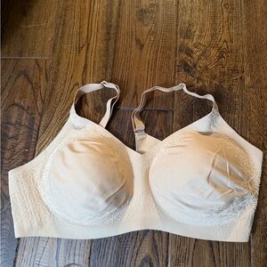 HONEYLOVE Wireless Removable lightly Pads Bra - Cream Size 40C/D